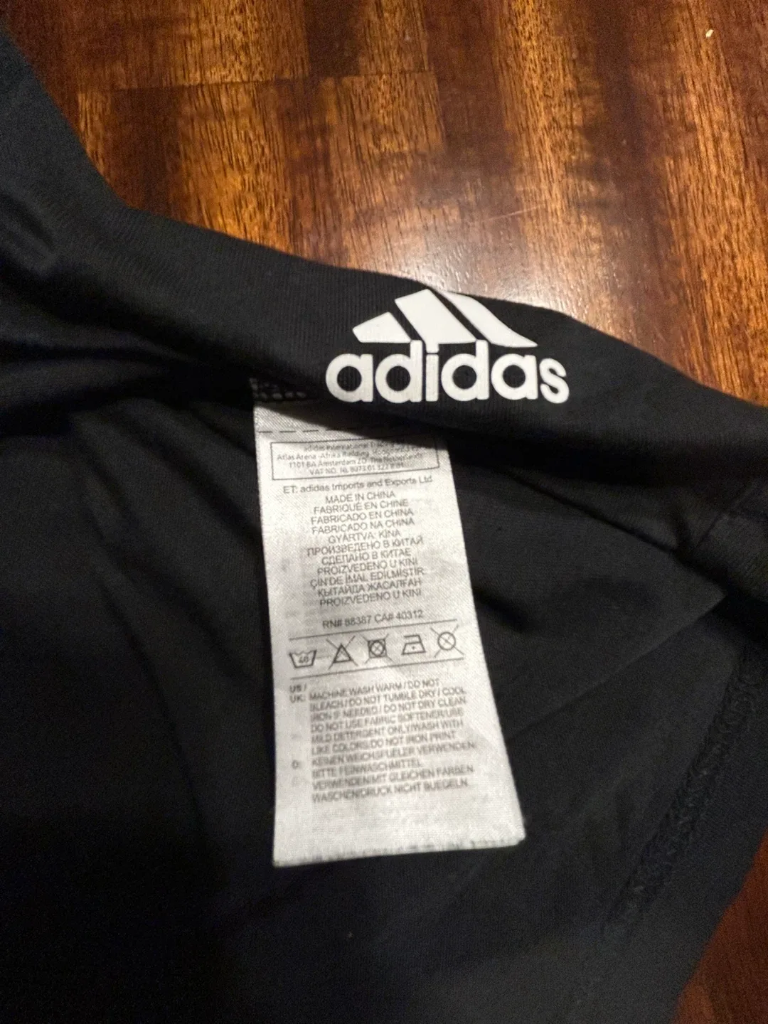 Adidas Women's T-Shirt - Size XS image indicator(4)