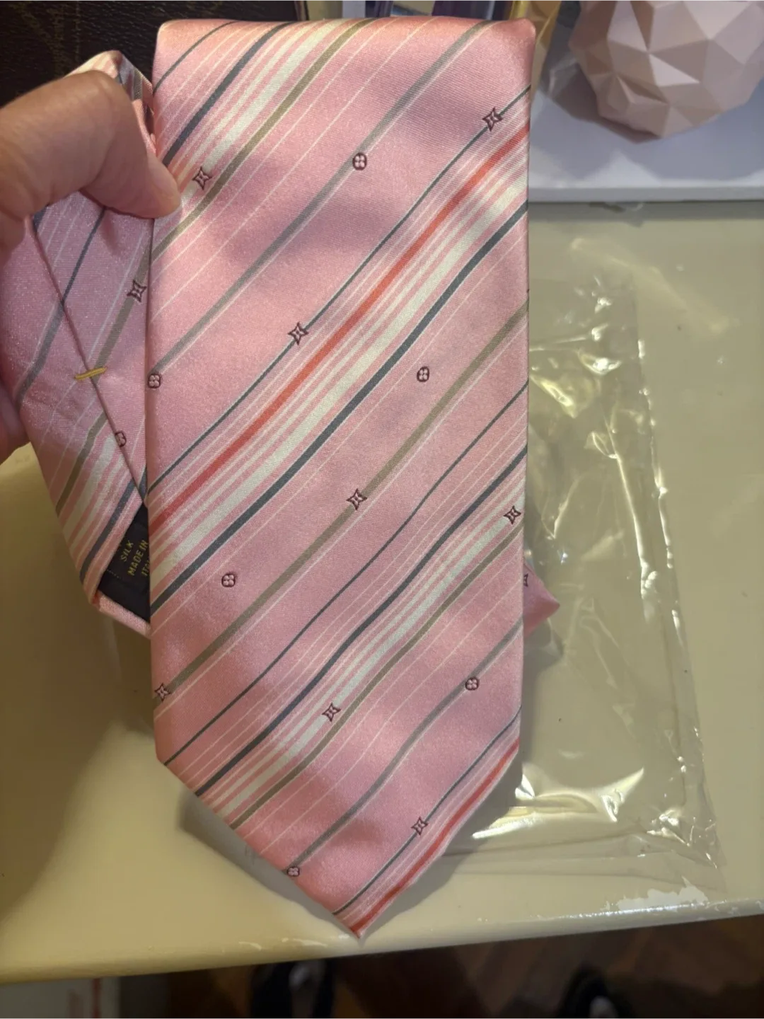 Louis Vuitton Pink Striped Silk Tie image indicator(3)