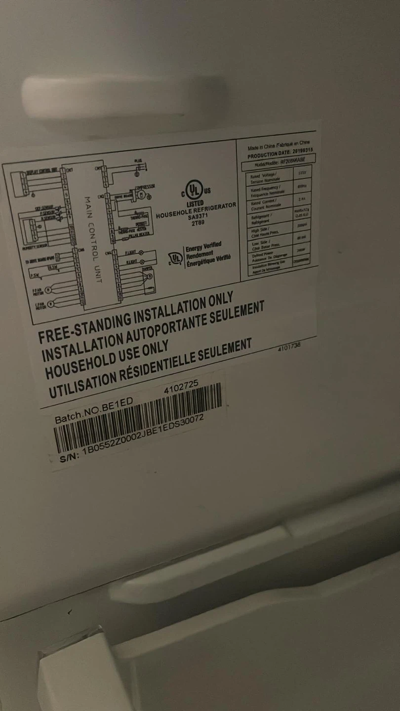 Hisense Counter Depth Refrigerator RF208N6ASE - photo 5