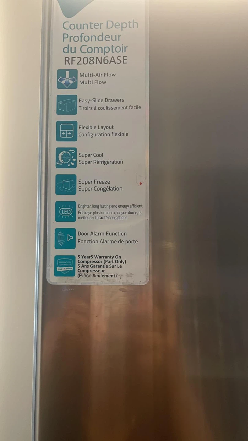 Hisense Counter Depth Refrigerator RF208N6ASE - photo 2