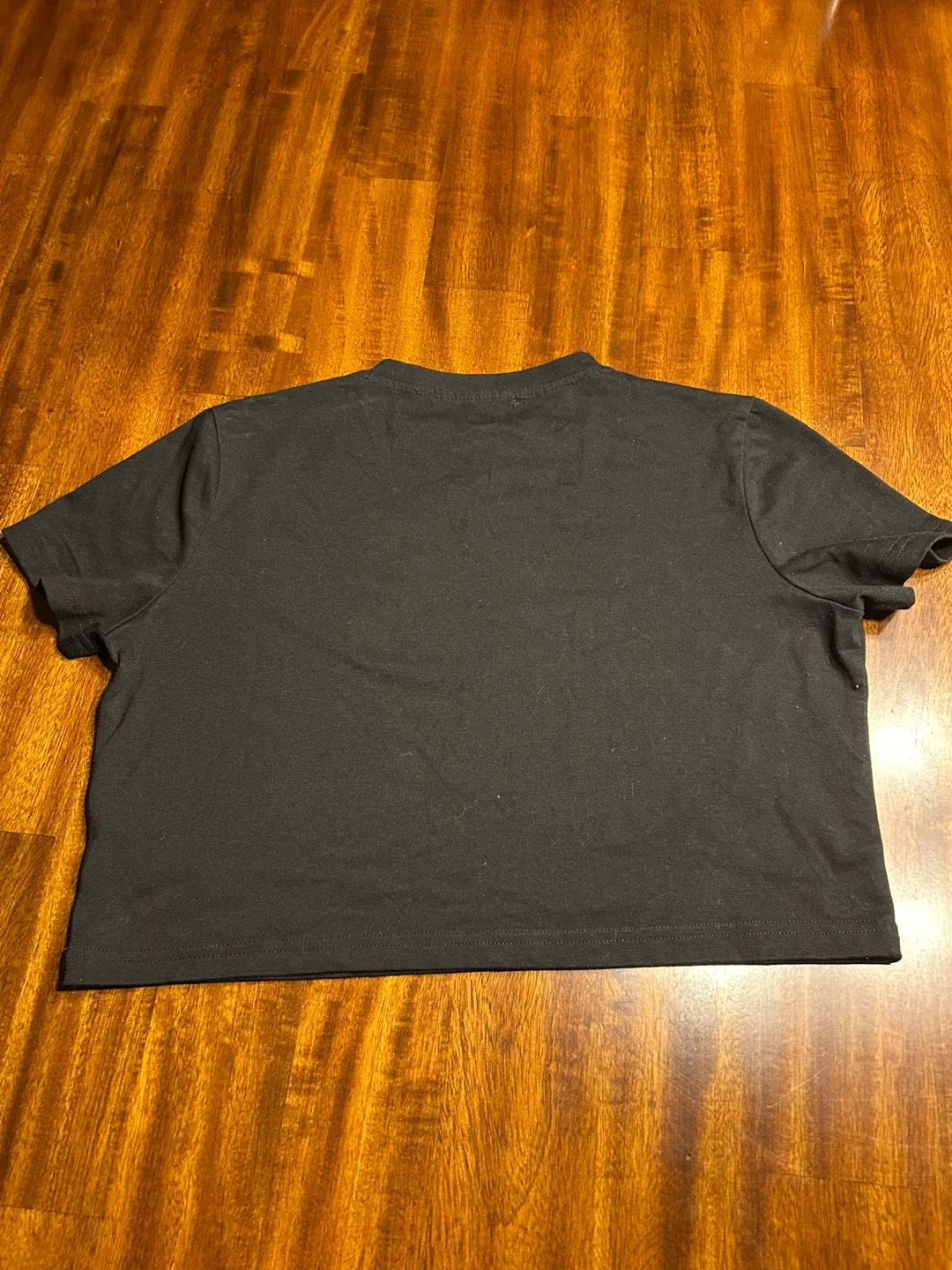 Zaful Black Graphic Cropped Tee - Size S image indicator(2)