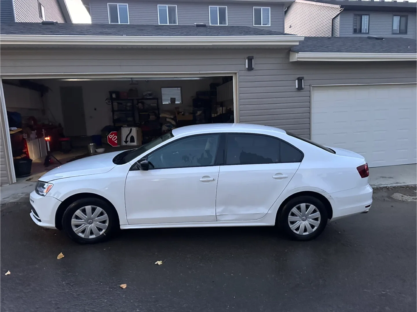 2016 Volkswagen Jetta Sedan image indicator(3)