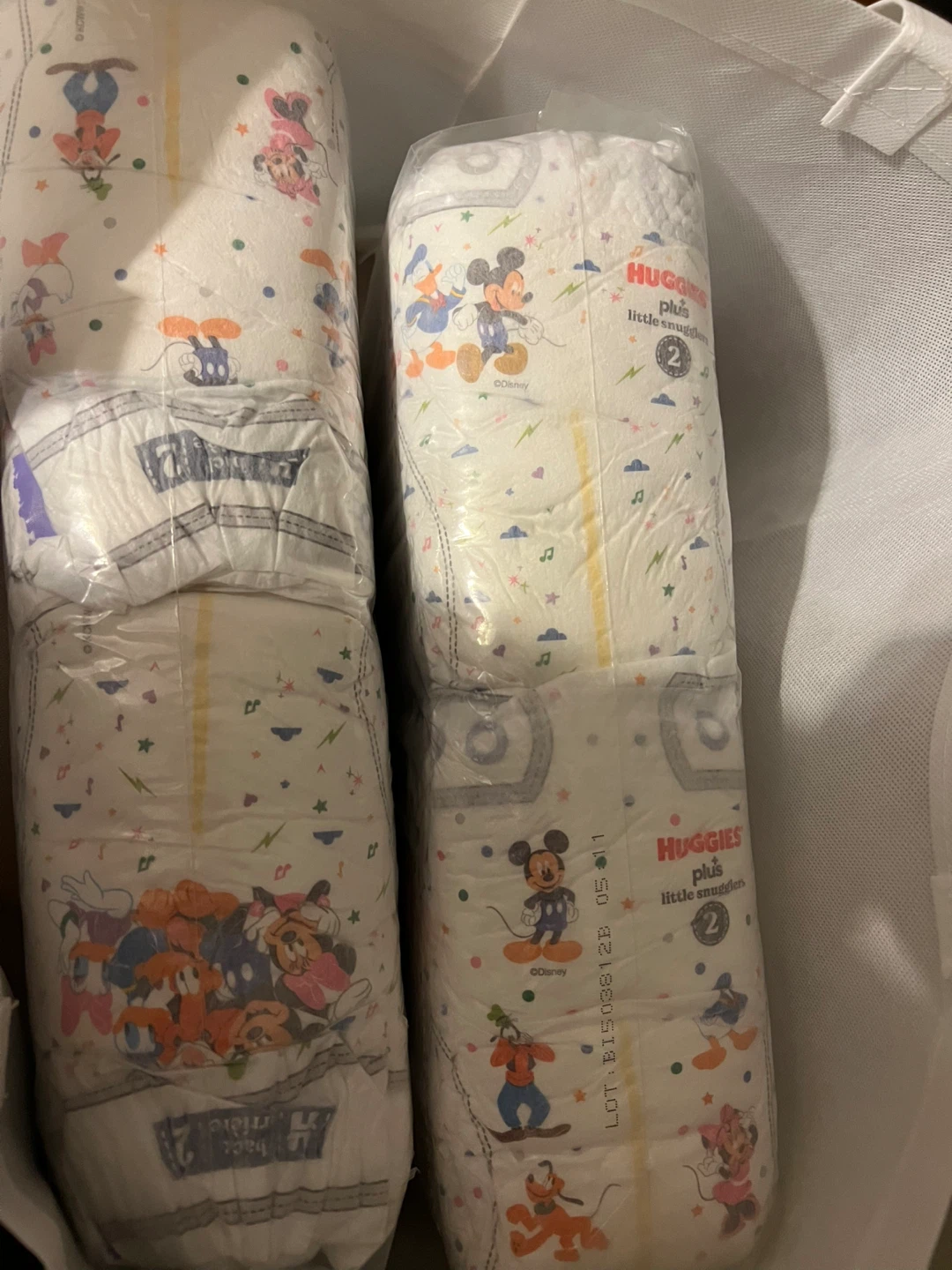 Huggies Plus Little Snugglers Size 2 Diapers