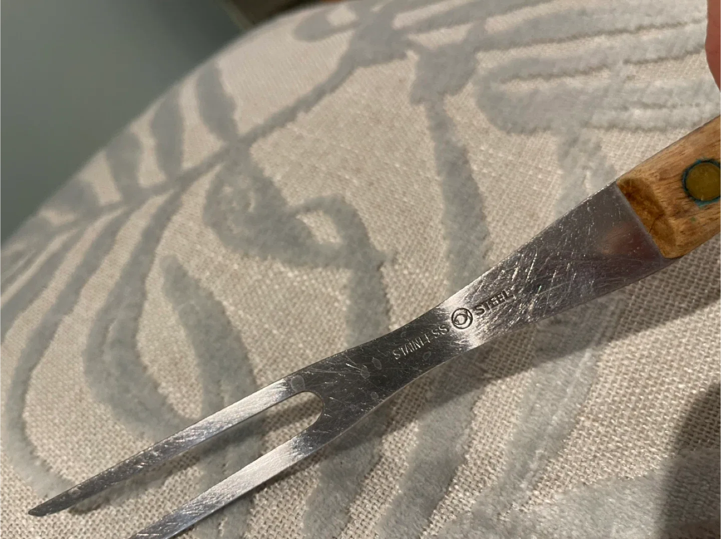 Stainless Steel Carving Fork image indicator(4)