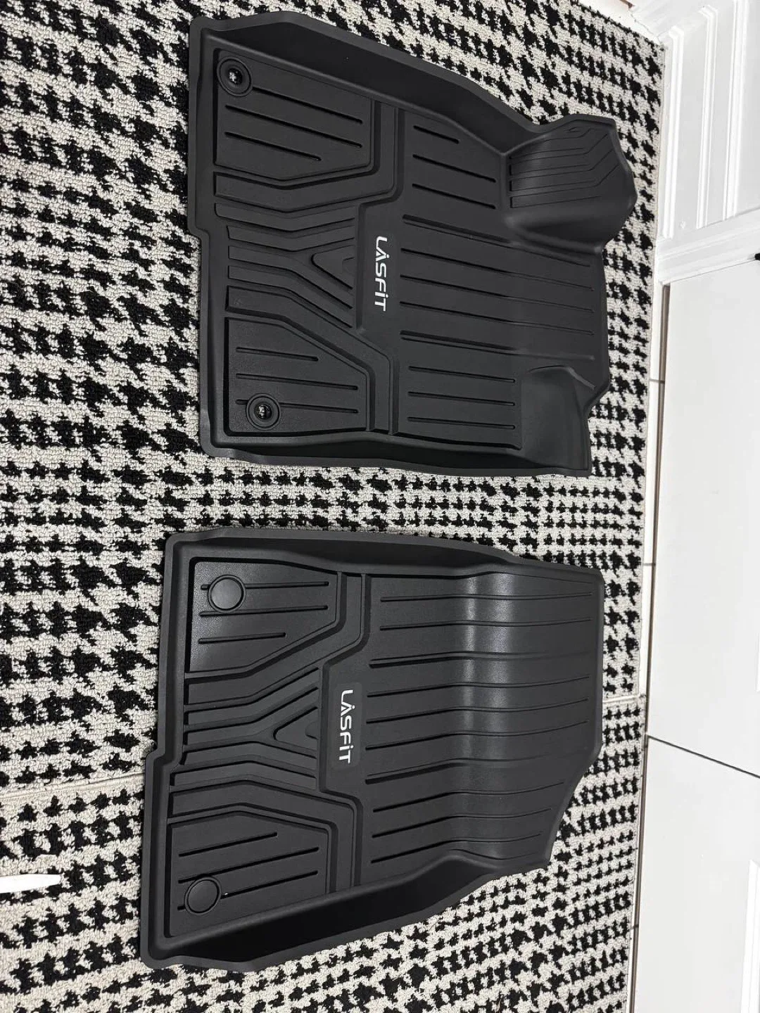 LASFIT Floor Mats for Honda Civic 2022–2025 (with USB Port) image indicator(3)