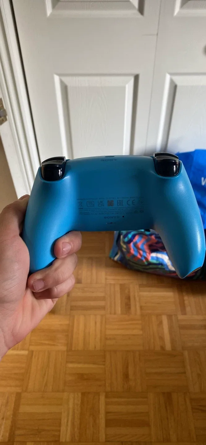 Sony PS5 Dualsense Controller - Blue image indicator(2)