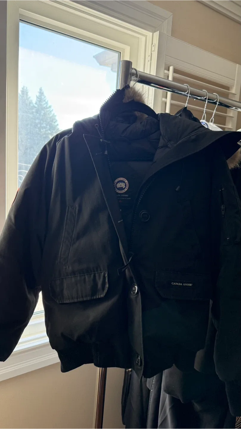 Canada Goose Bomber Jacket - Size L/G thumbnail