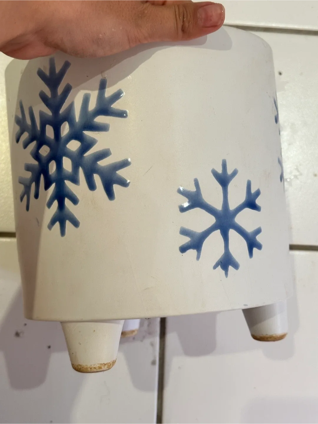 8" Ceramic Planter with Drainage image indicator(4)