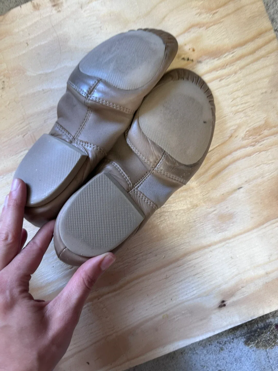 Tan Jazz Shoes, Size 8 image indicator(2)