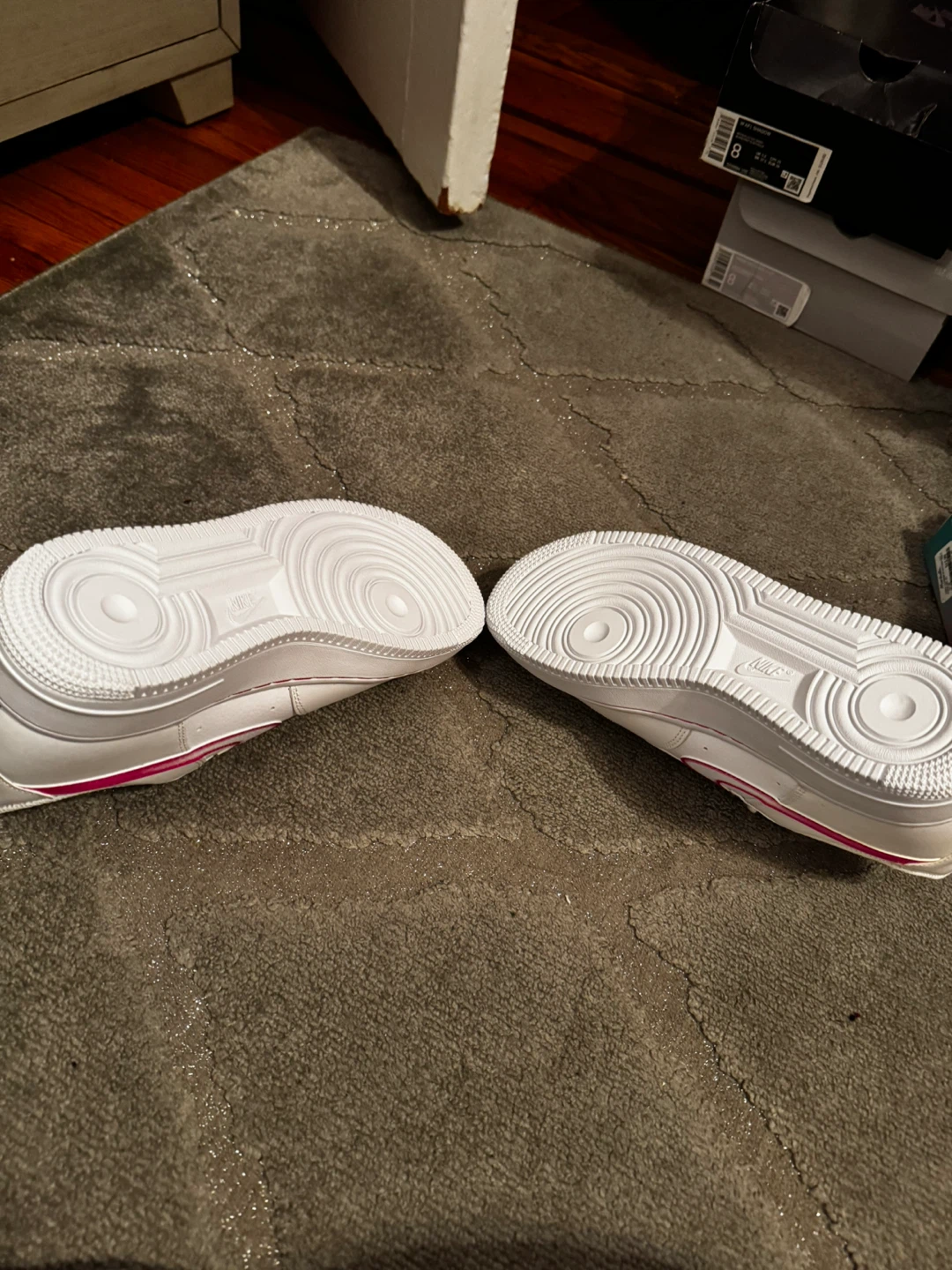 Nike Air Force 1 Low White/Pink Size 8 - photo 3