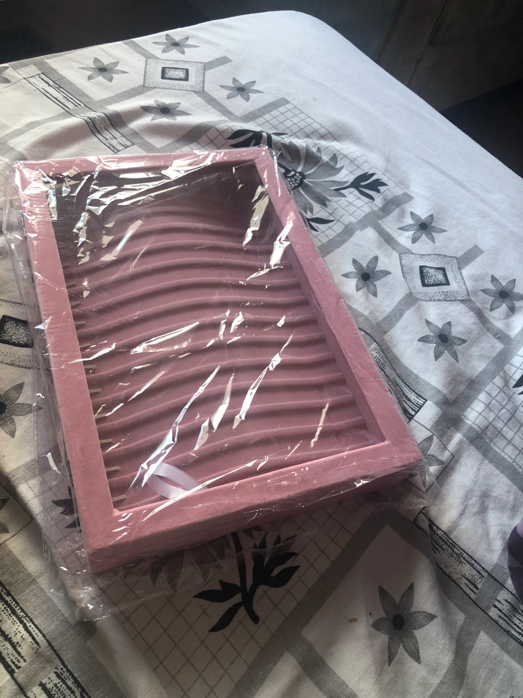 Pink Velvet Jewellery Display Box - New in Box