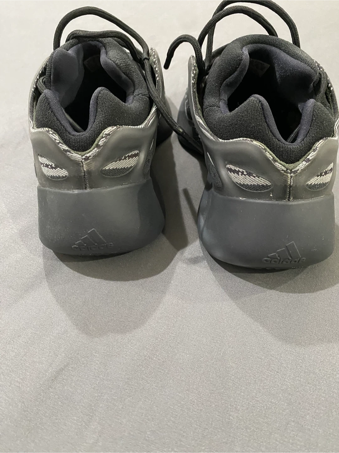 Adidas Yeezy 700 V3 Alvah Black Sneakers - photo 3