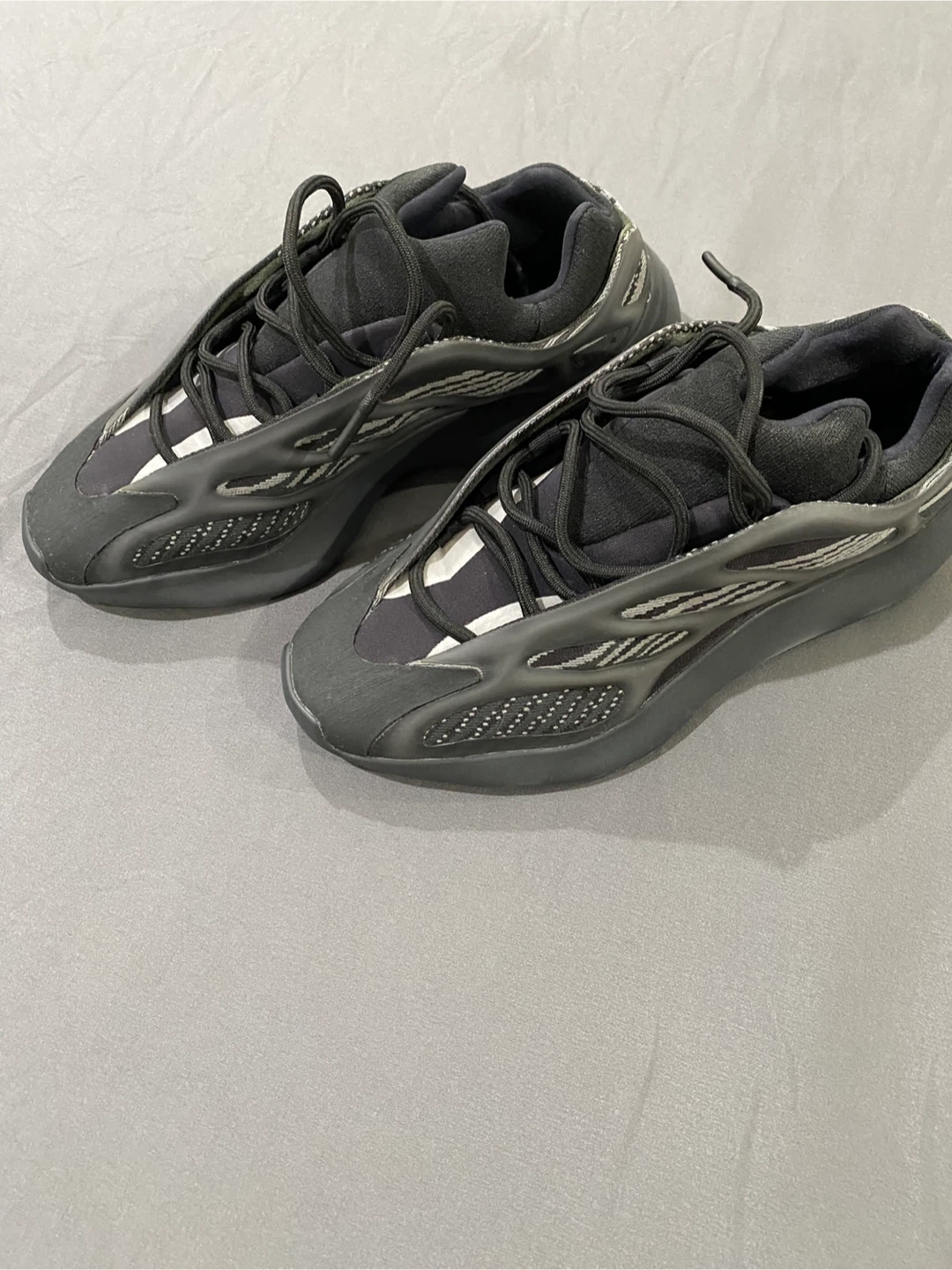Adidas Yeezy 700 V3 Alvah Black Sneakers