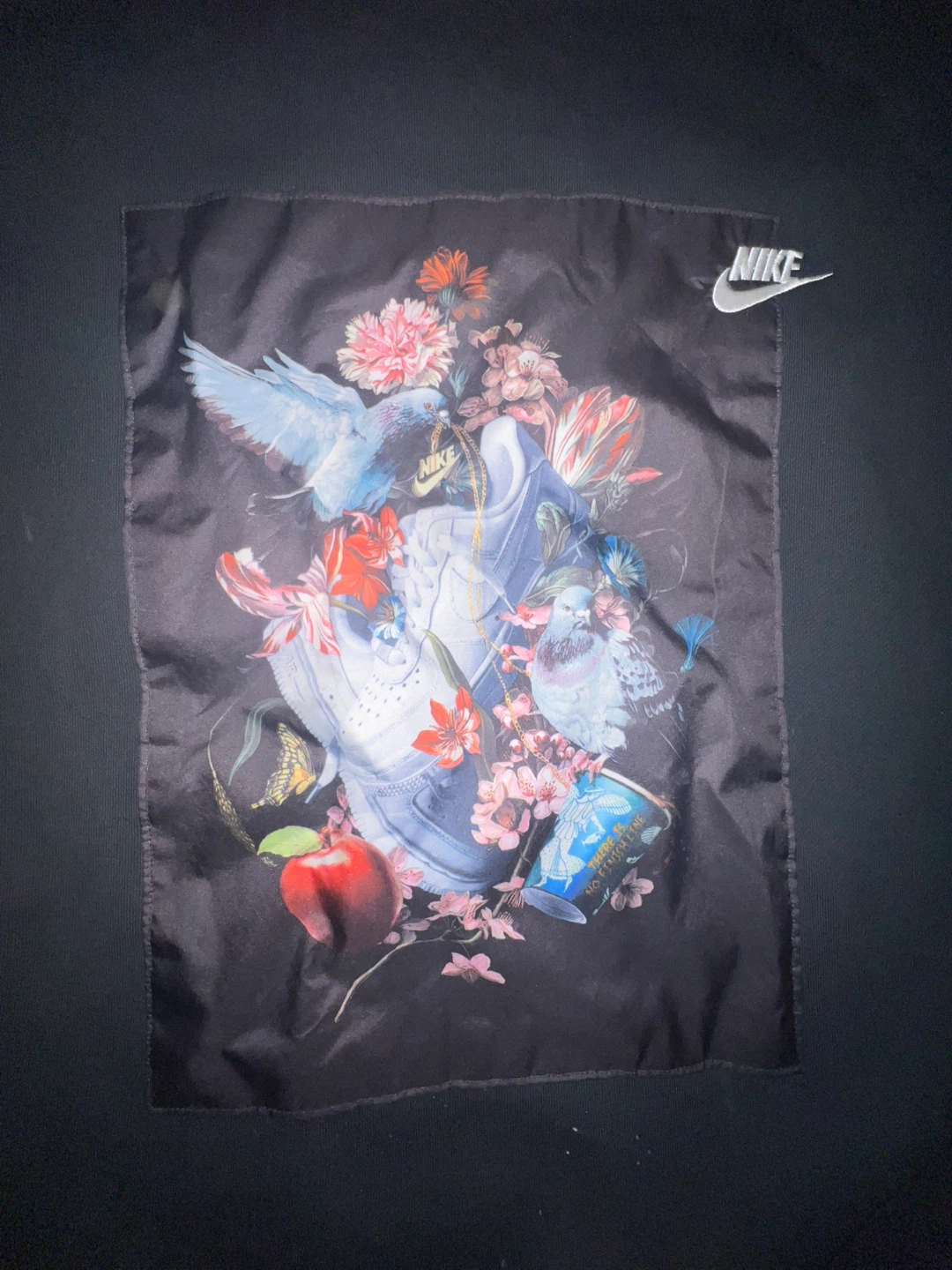 SIZE L Nike Graphic Crewneck (STAIN?) - photo 3