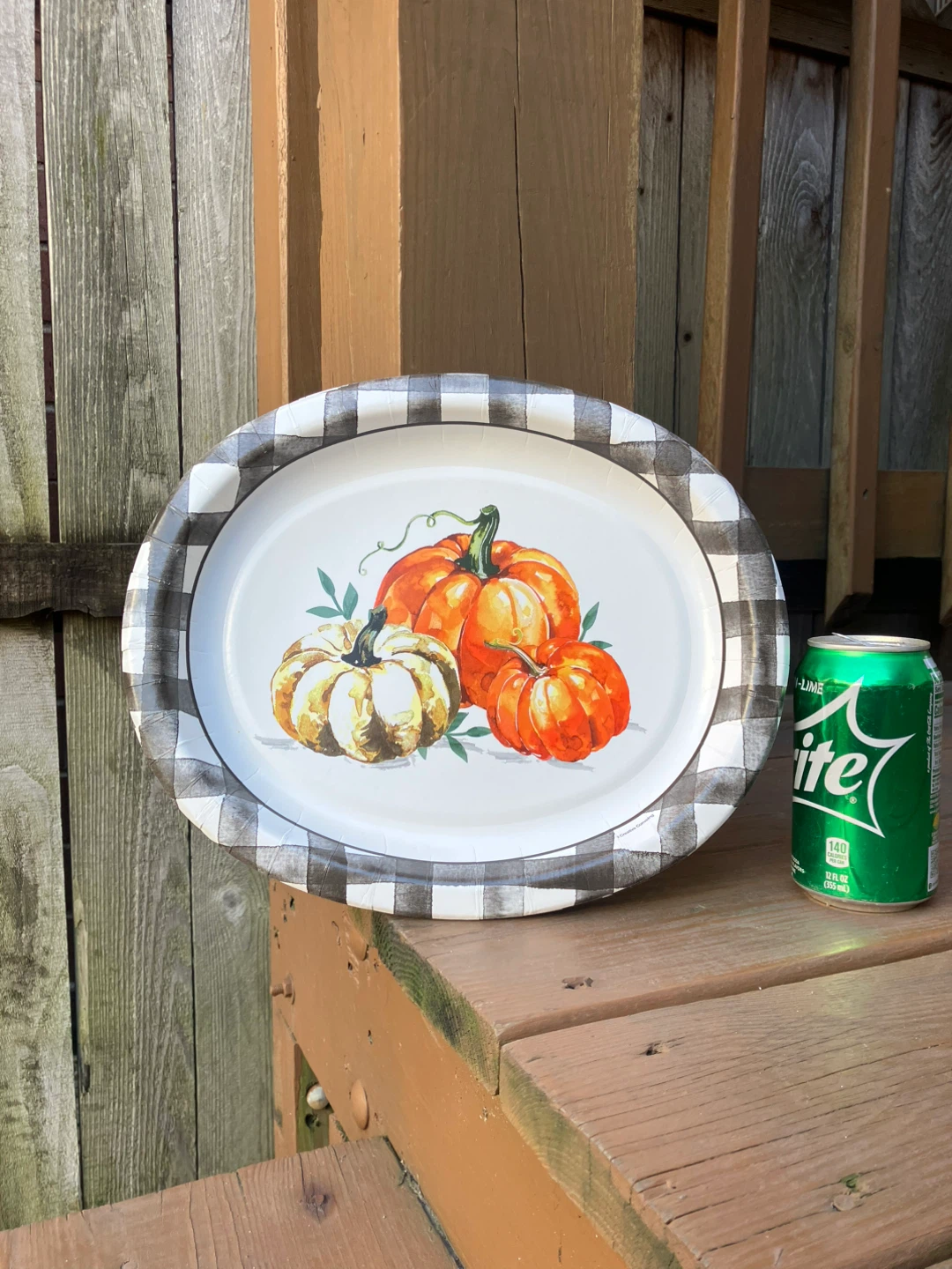 Set Of 4 Pumpkin Paper Plates - 10” x 12” - photo 4