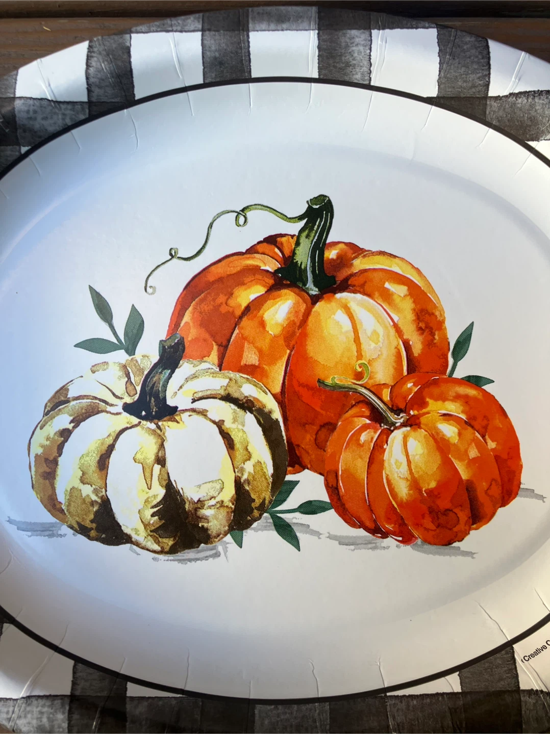Set Of 4 Pumpkin Paper Plates - 10” x 12” - photo 5