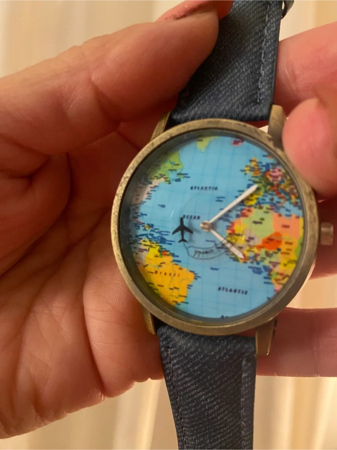 Assorted Women's Fashion Watches image indicator(4)