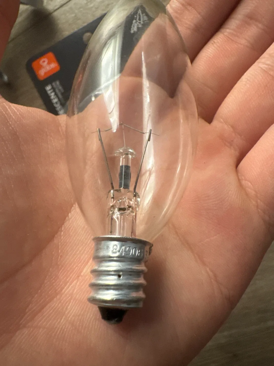 Globe 40W Candelabra Base Bulbs image indicator(5)