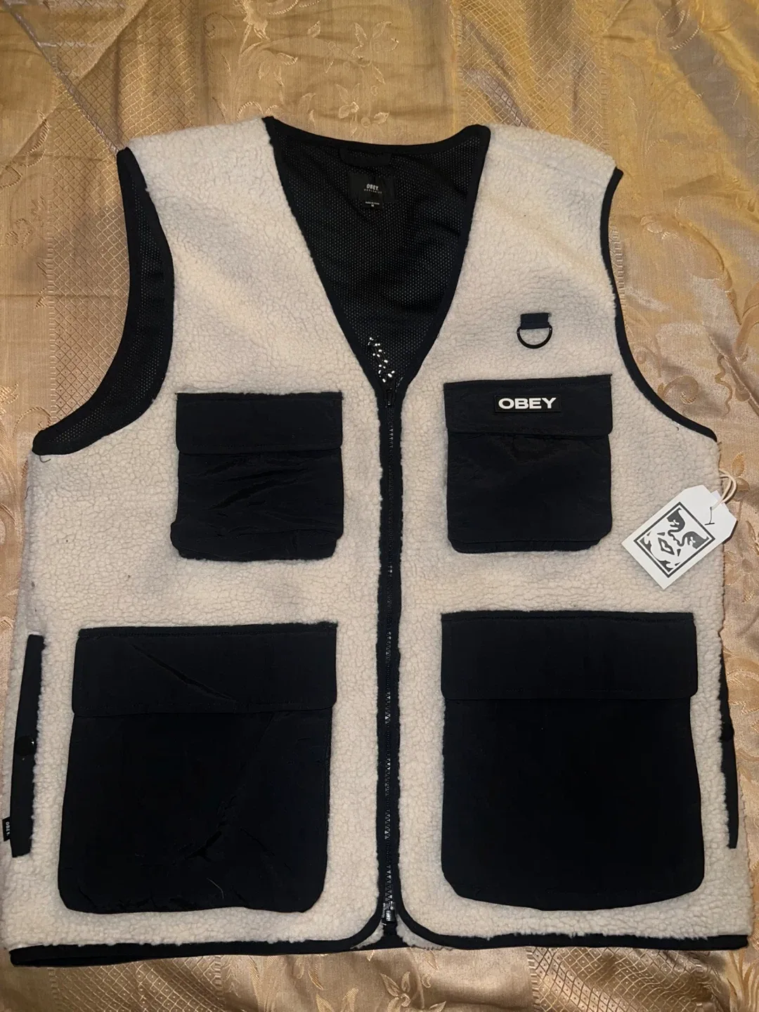NEW Size M Obey Sherpa Vest thumbnail