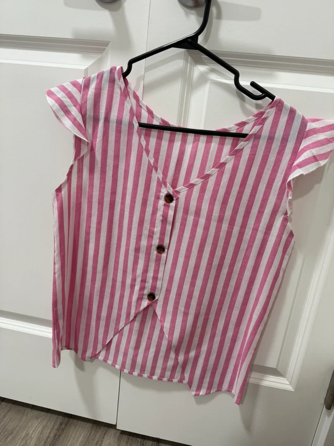 Assorted Women's Clothing image indicator(4)