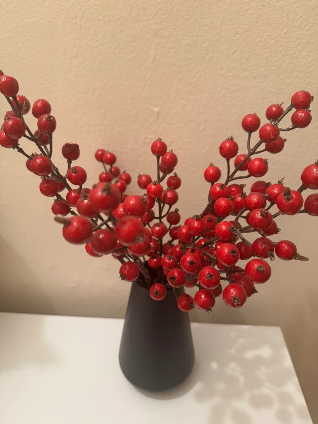 Red Berry Branch in Black Vase - photo 2