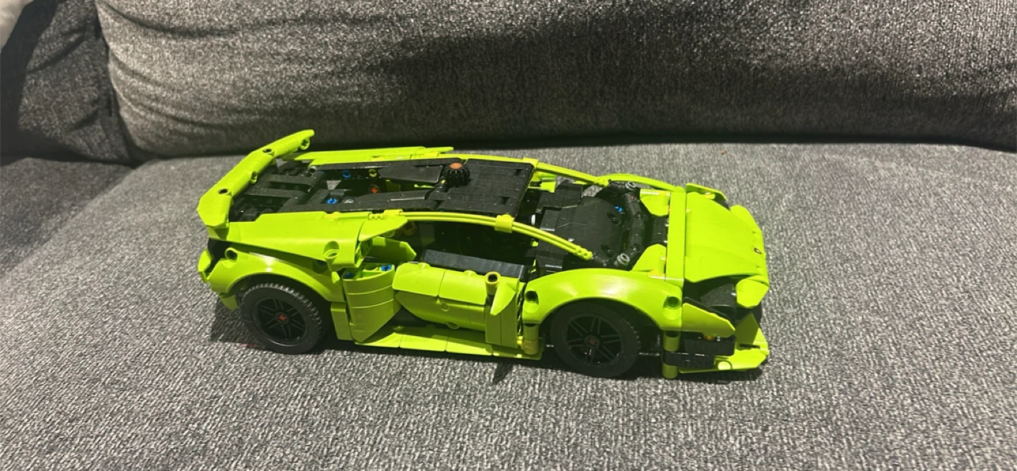 LEGO Technic Lamborghini - photo 3