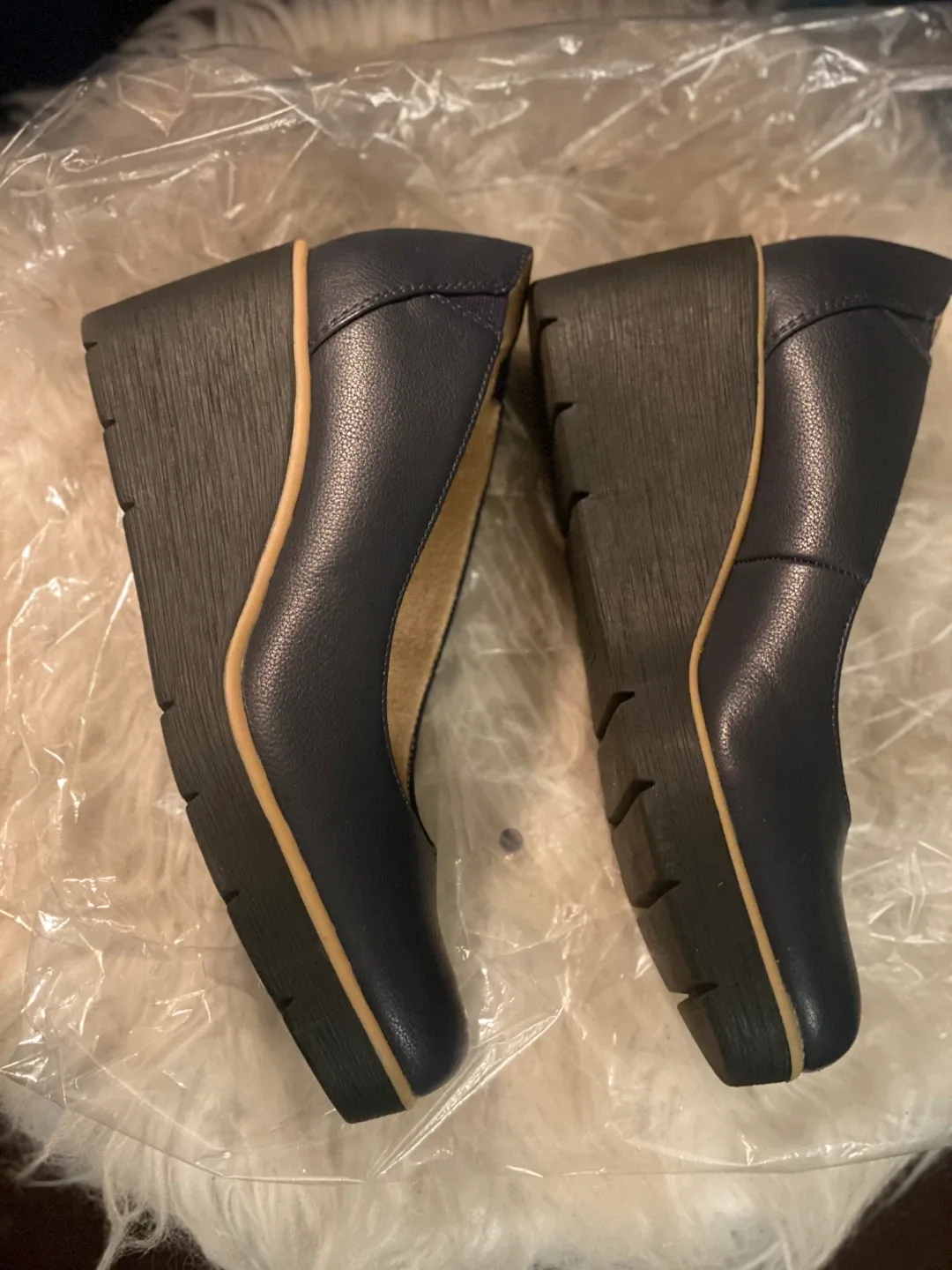 Naturalizer 'Soul' Wedge Heel - US 7M image indicator(3)