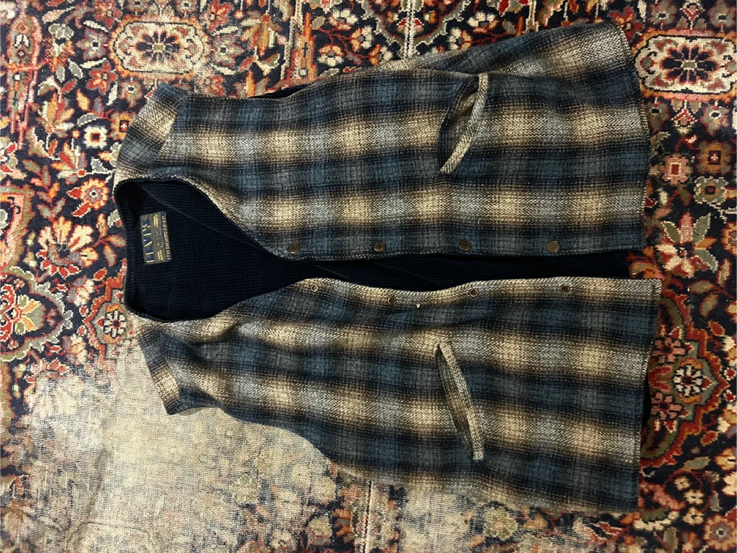 Levi's Reversible Vest image indicator(2)