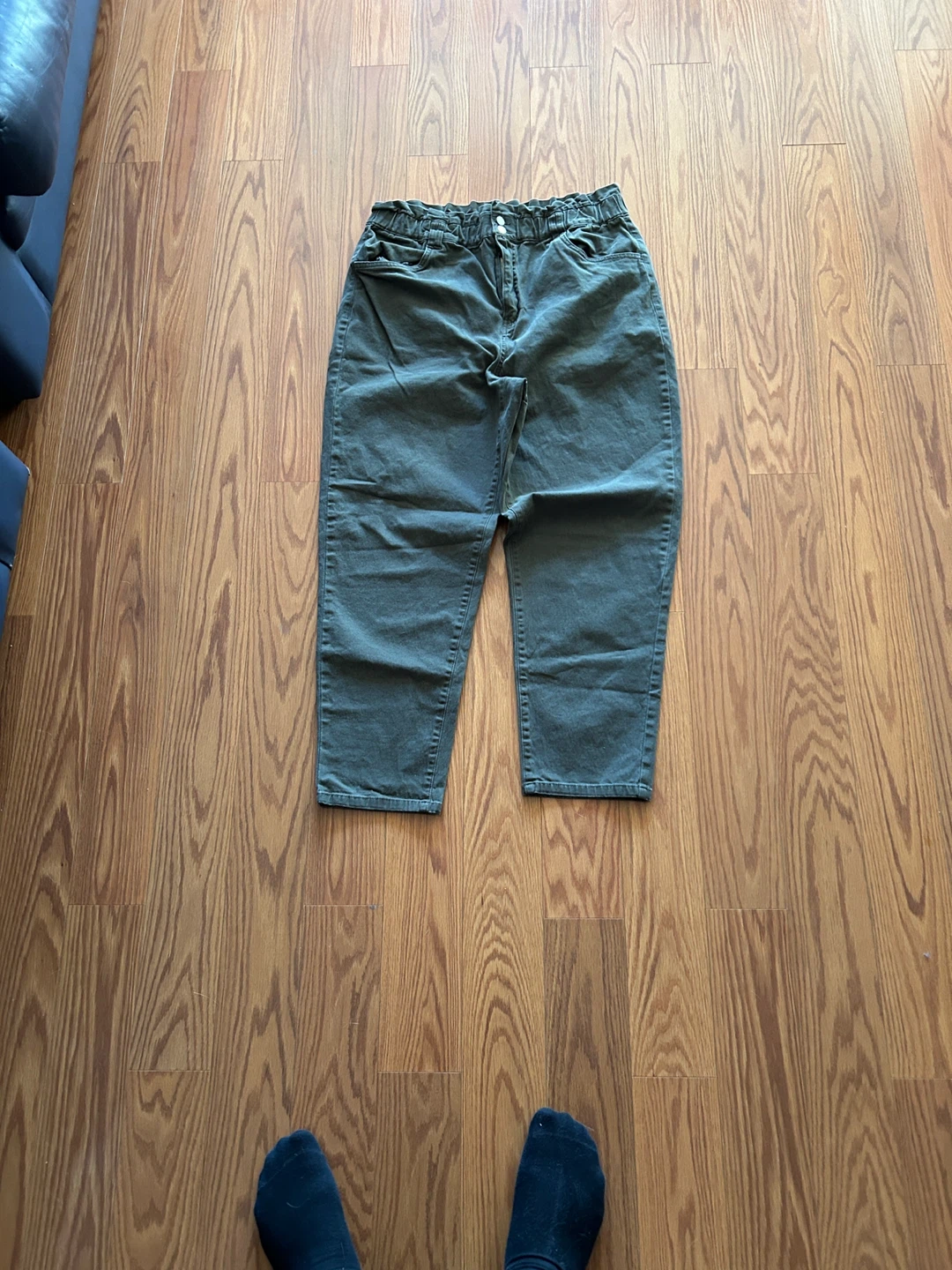 Reitmans Olive Green Pants - Size 14