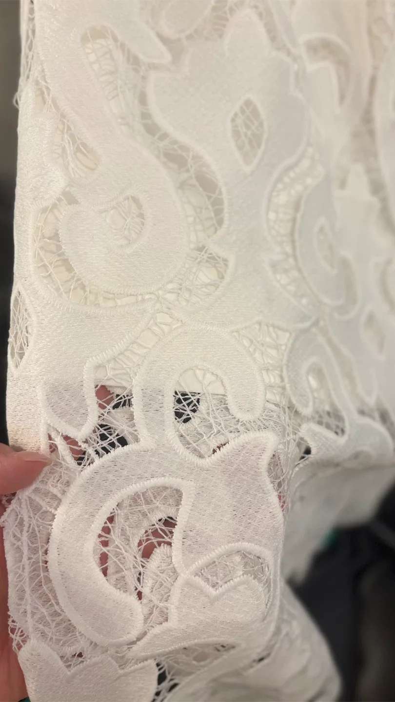 Bardot White Lace Dress - Size M image indicator(4)