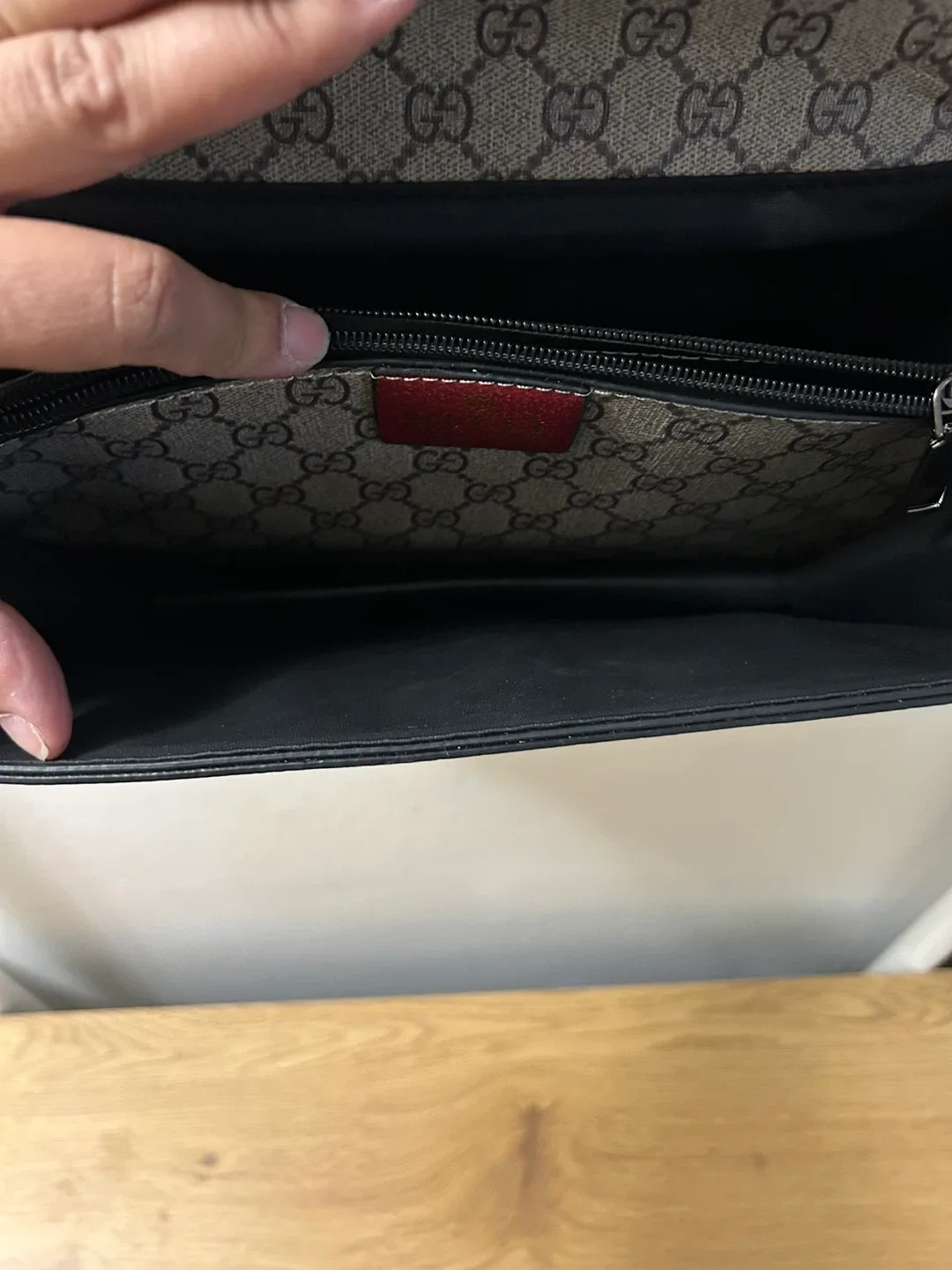 Gucci Dionysus GG Supreme Small Shoulder Bag image indicator(3)