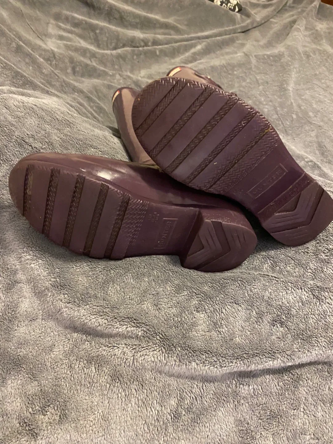 Hunter Rain Boots - Size 8.5 image indicator(4)