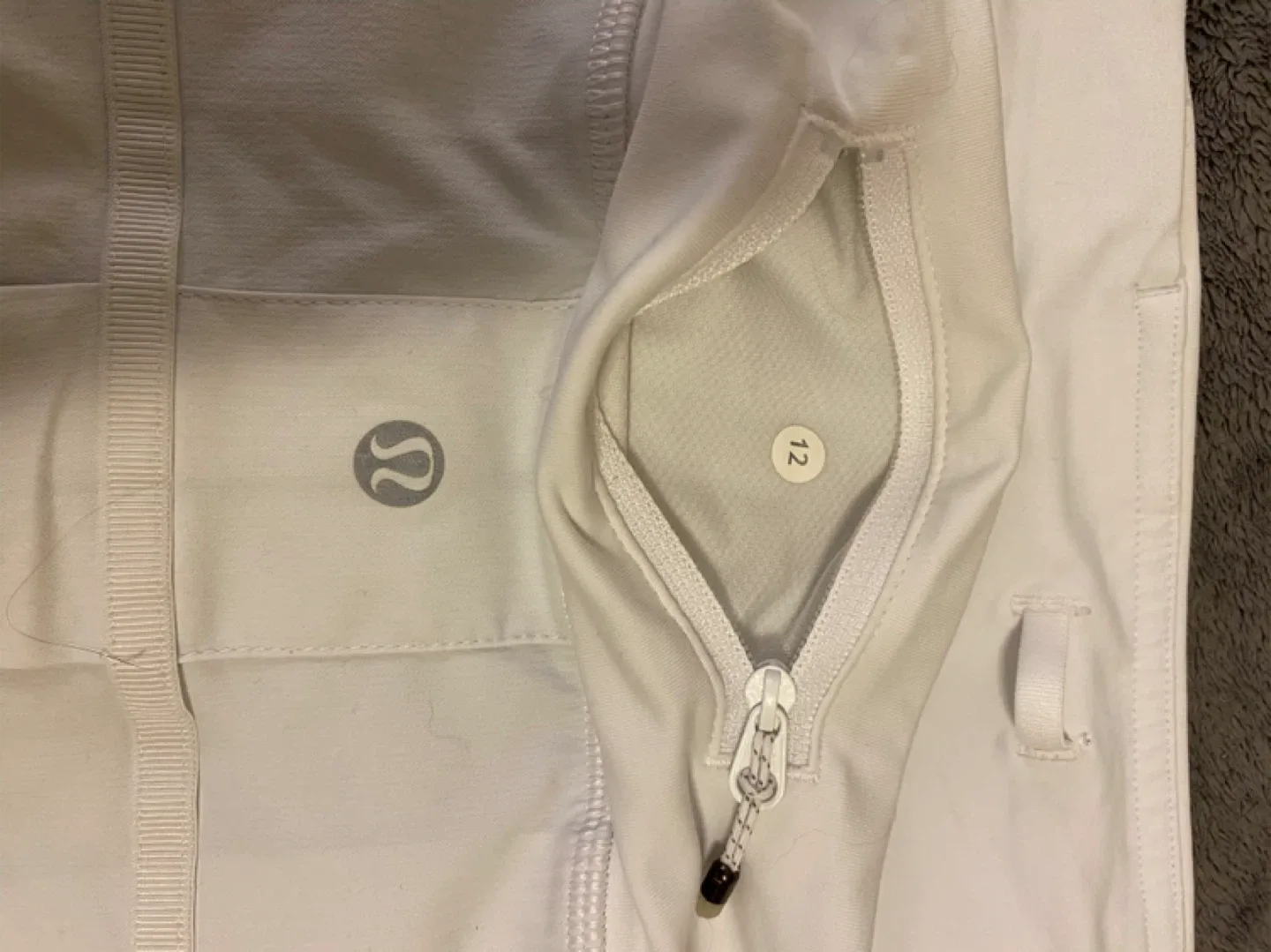 Lululemon White Pace Rival Skirt Size 12 image indicator(4)