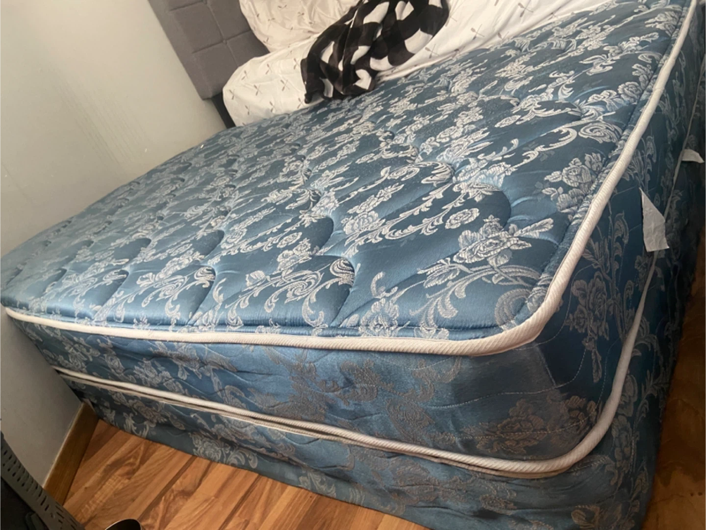 Blue Floral Mattress