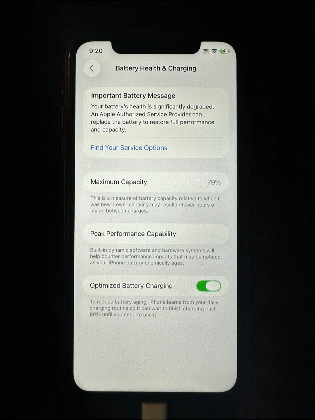 iPhone 11 Product Red 64 GB image indicator(5)