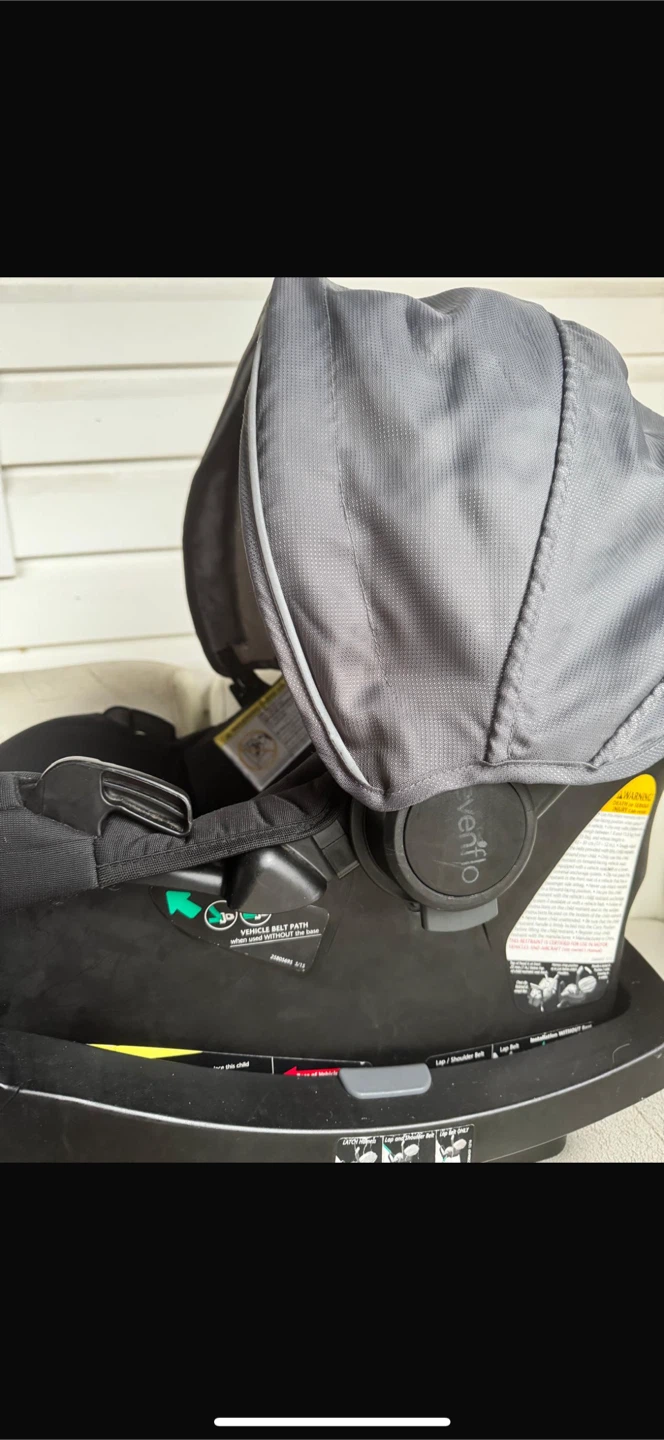 Evenflo LiteMax Infant Car Seat - photo 3