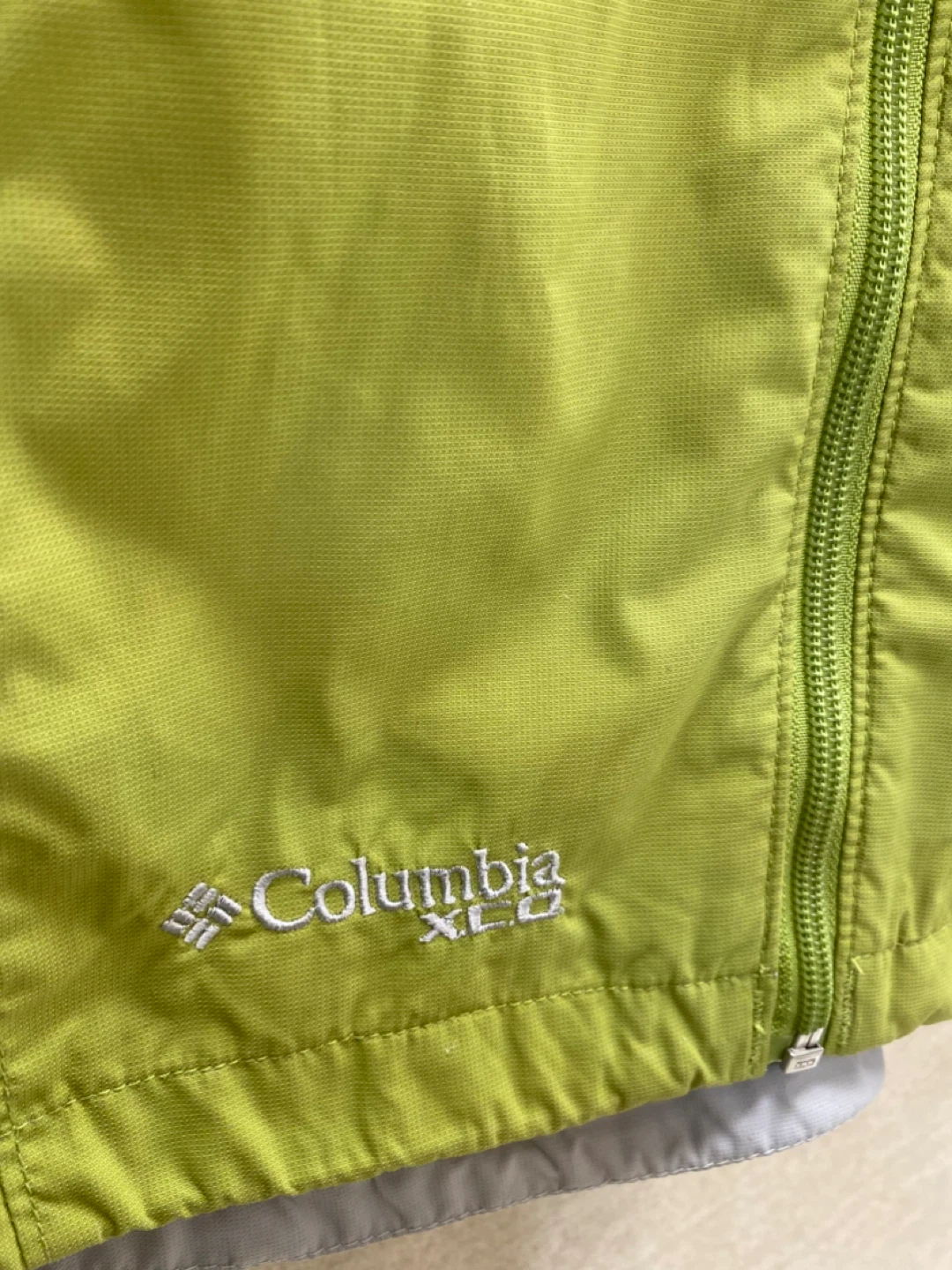 Columbia XCO Windbreaker Hooded Jacket Women’s - M - photo 4