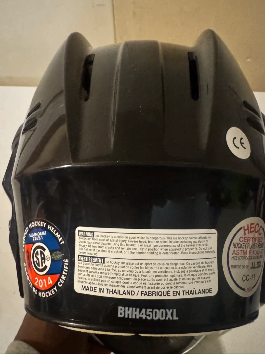 Bauer Hockey Helmet & Gloves image indicator(4)