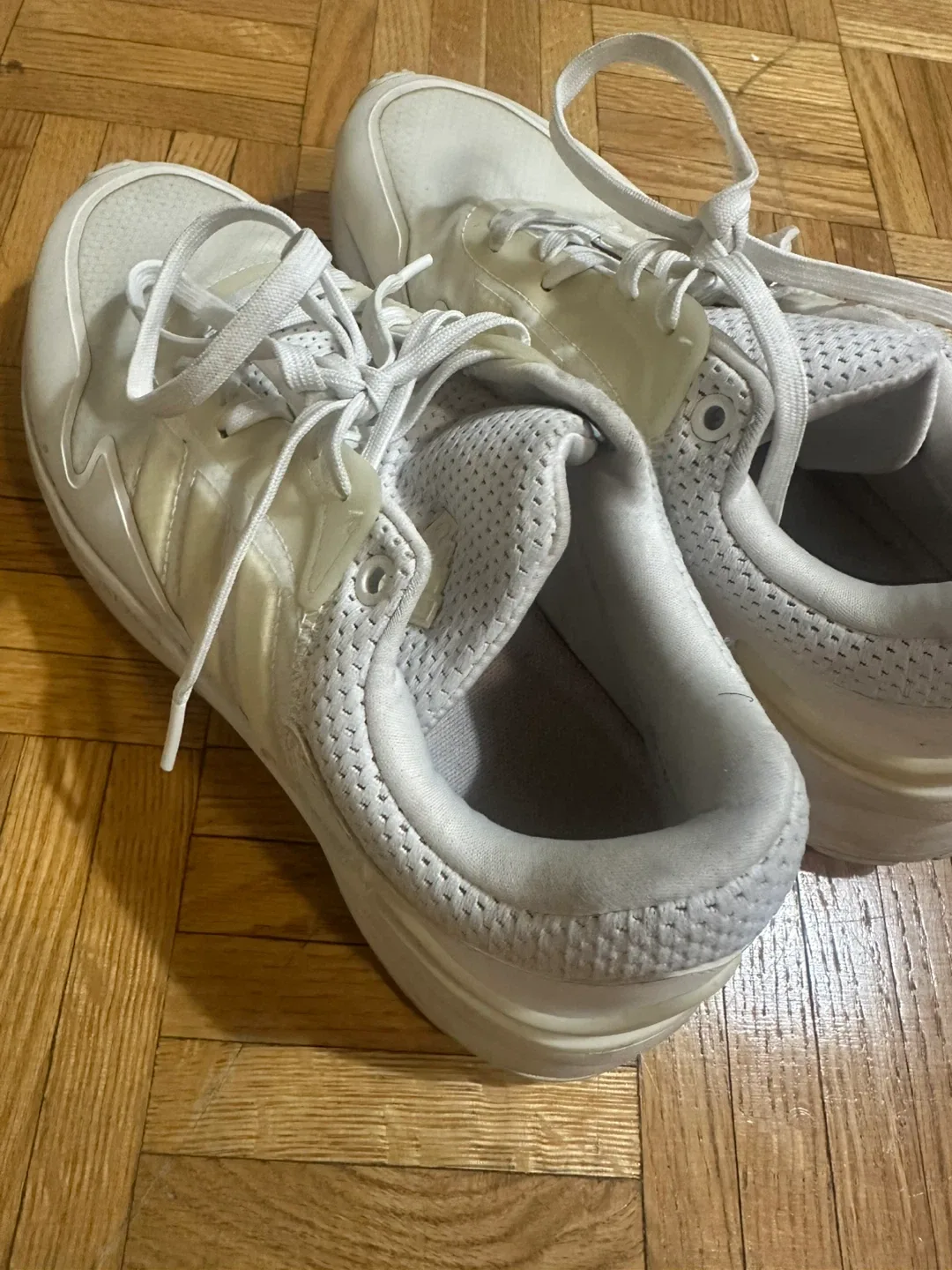 Adidas White Sneakers (women’s 8 1/2) image indicator(3)