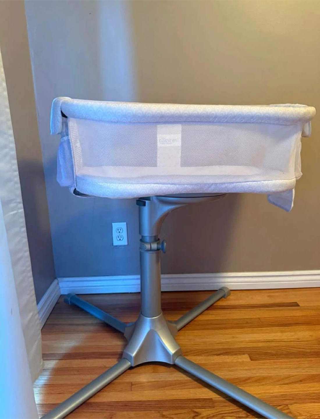 Halo Bassinest Swivel Sleeper - photo 2