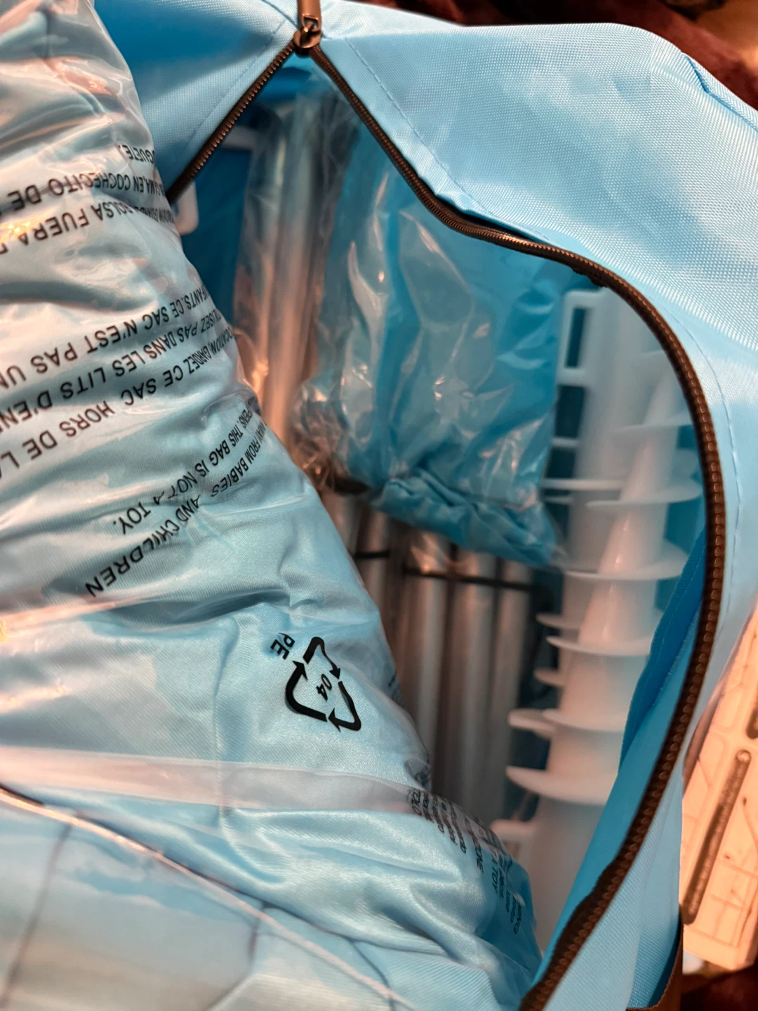 TOURIT Beach Tent Sun Shelter - Blue - New - photo 5