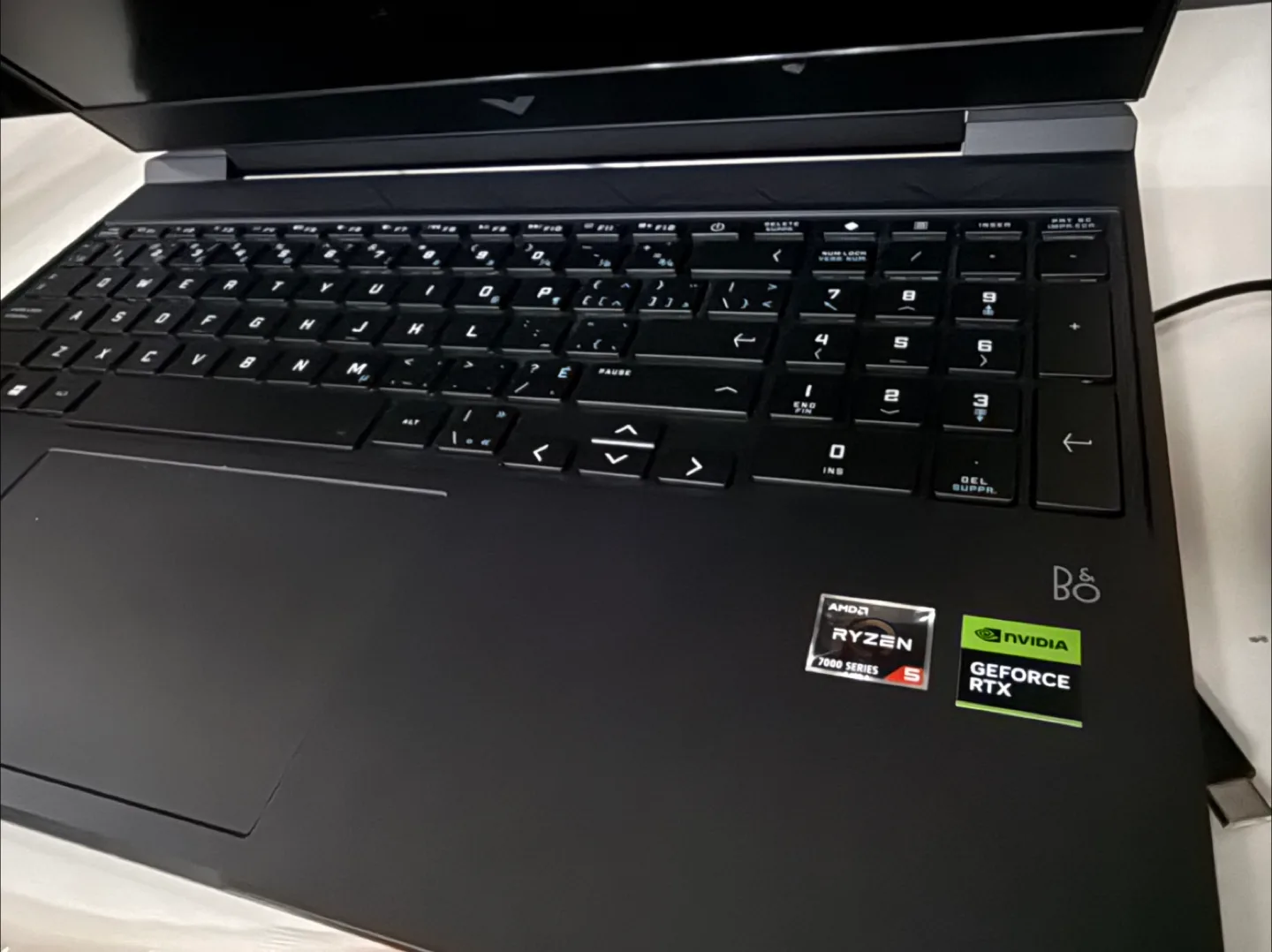 HP Victus Gaming Laptop - Ryzen 5, 8GB RAM image indicator(6)