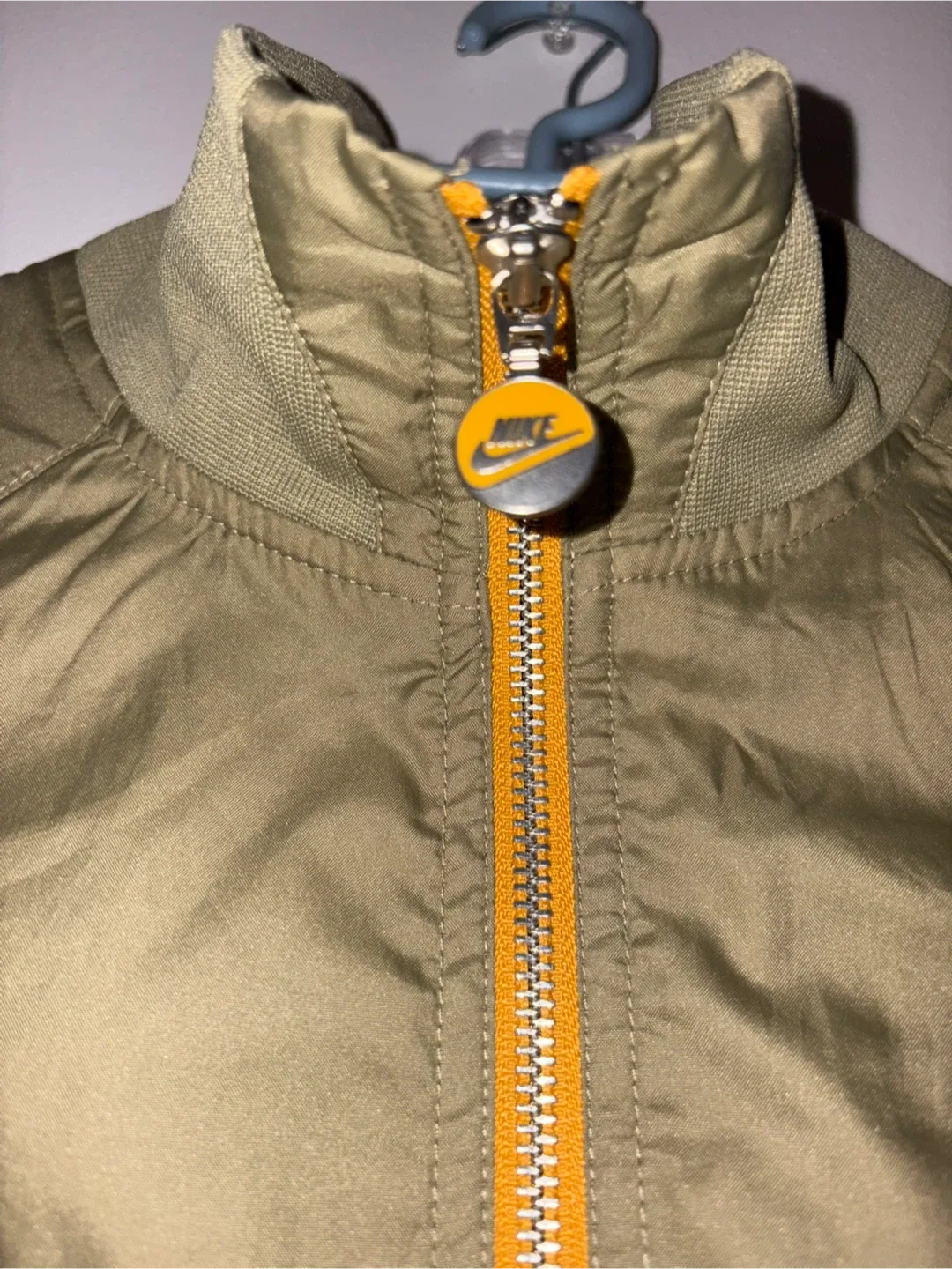 Vintage Nike Jacket, Size M, Olive Green image indicator(2)