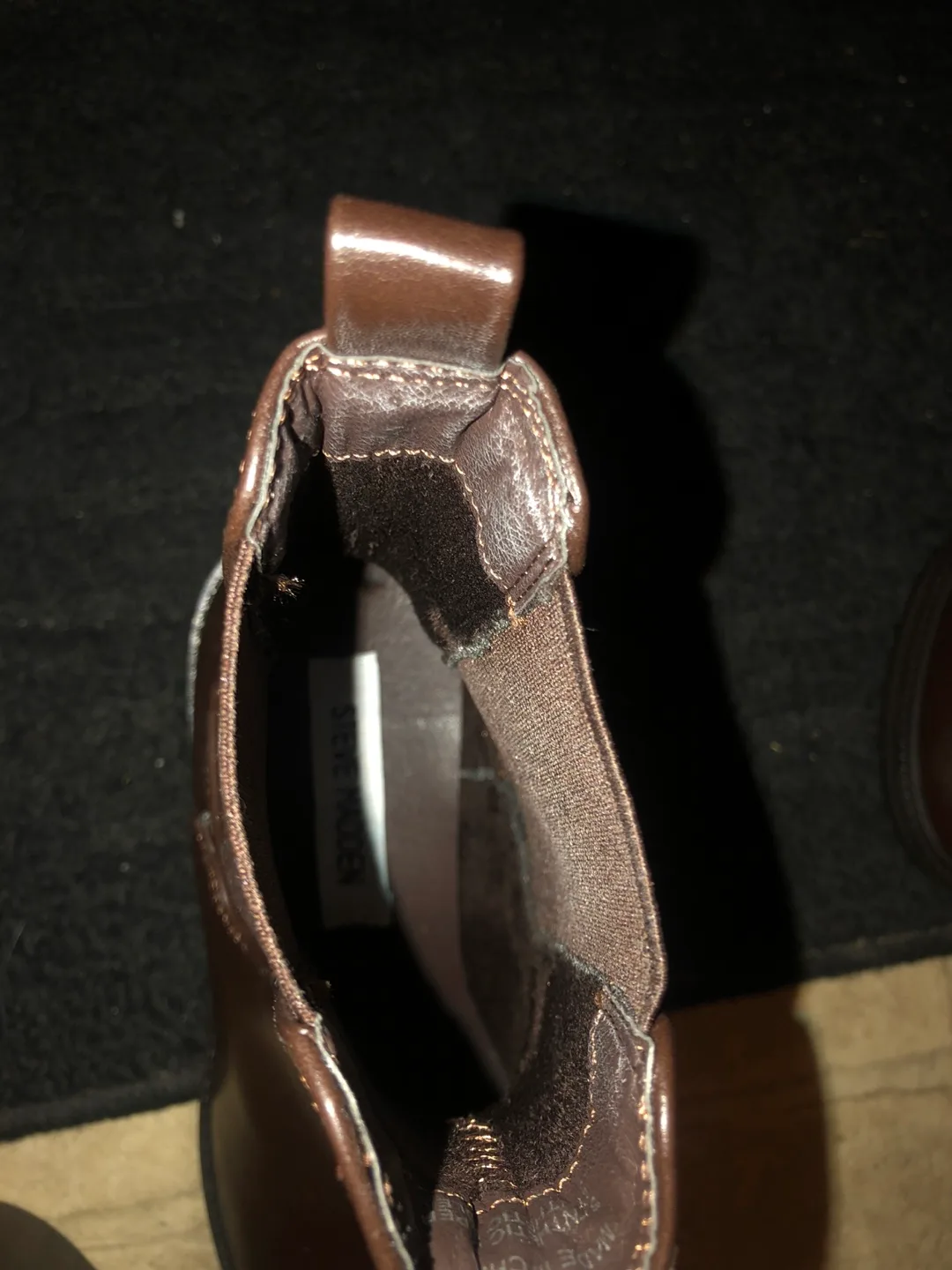 NEW Steve Madden Brown Chelsea Boots image indicator(3)