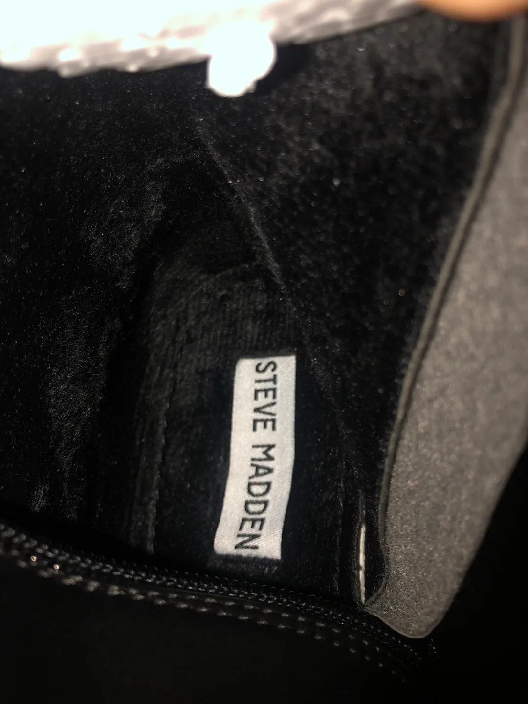 NEW Steve Madden Black Knee-High Boots size 36 image indicator(3)