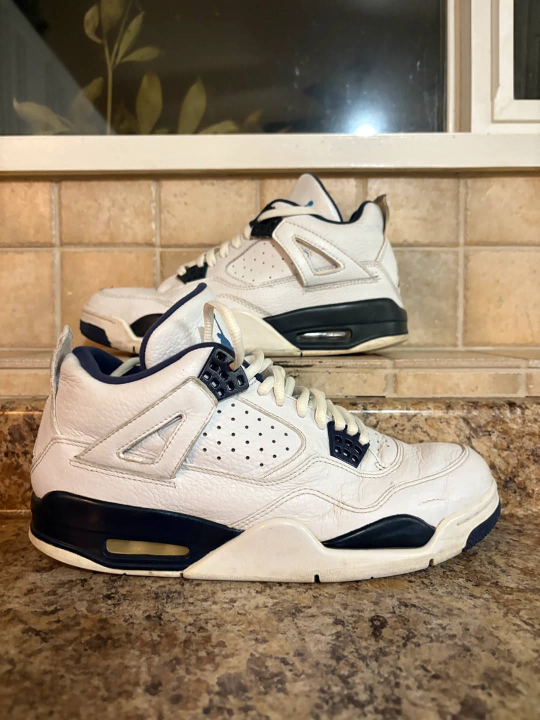 Air Jordan 4 Retro White/Navy