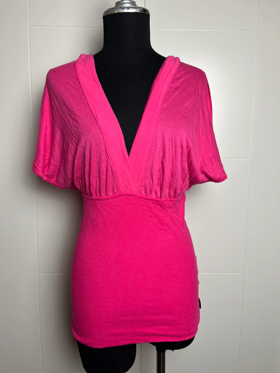 DEPT Hot Pink Top Size M-L