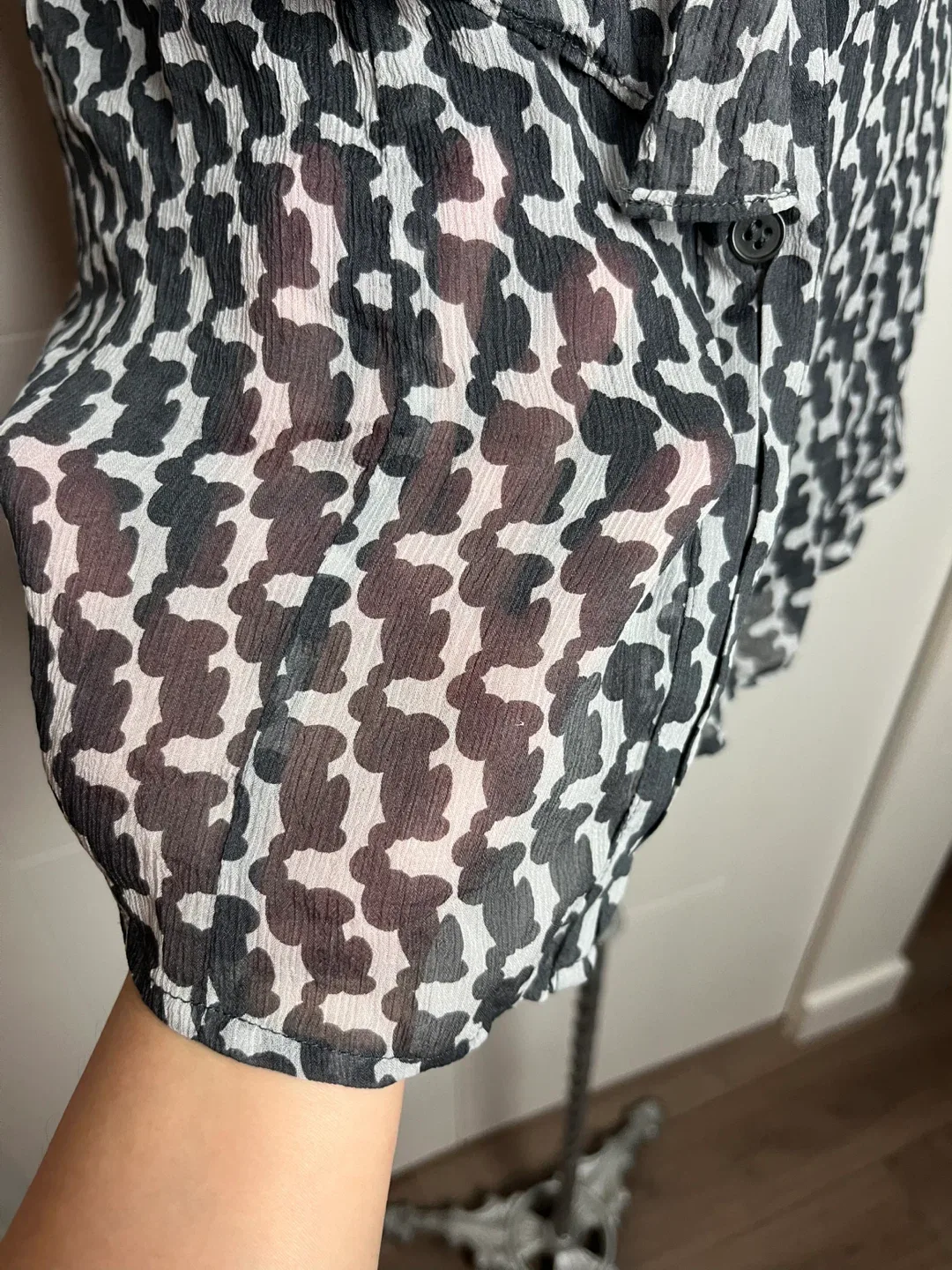 Club Monaco Blouse - Black & White Pattern image indicator(3)