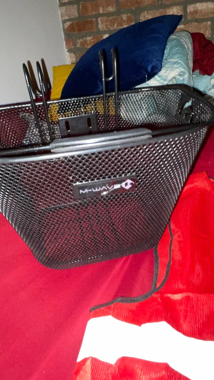 Outroad Mountain Bike - Black and Red image indicator(9)