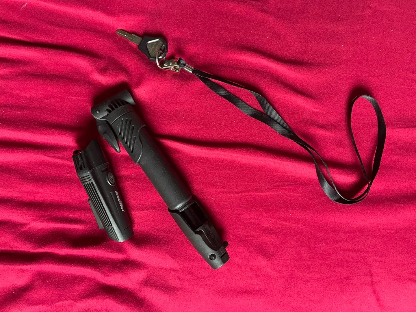 Outroad Mountain Bike - Black and Red image indicator(7)